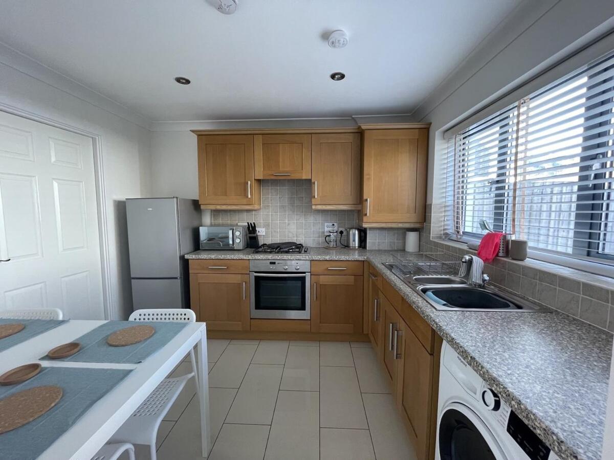 Comfortable Home W Private Parking Charlestown Charlestown (Cornwall) Exterior foto